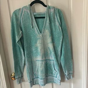 Blue 84 Women's Light Blue V-Neck Sweater